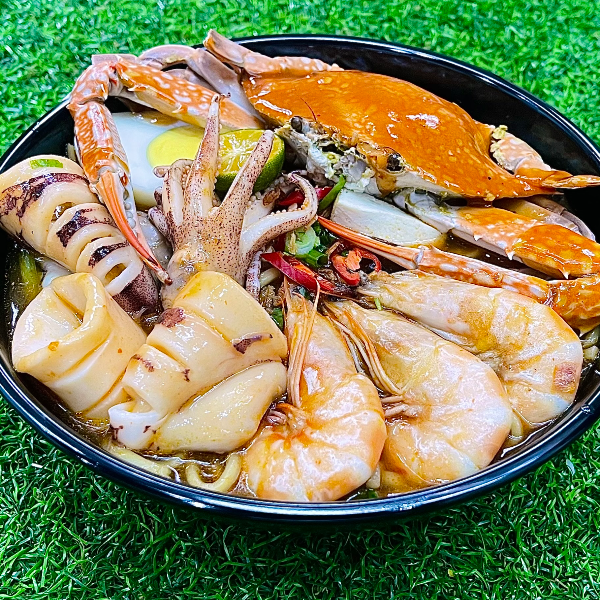 MEE SEAFOOD